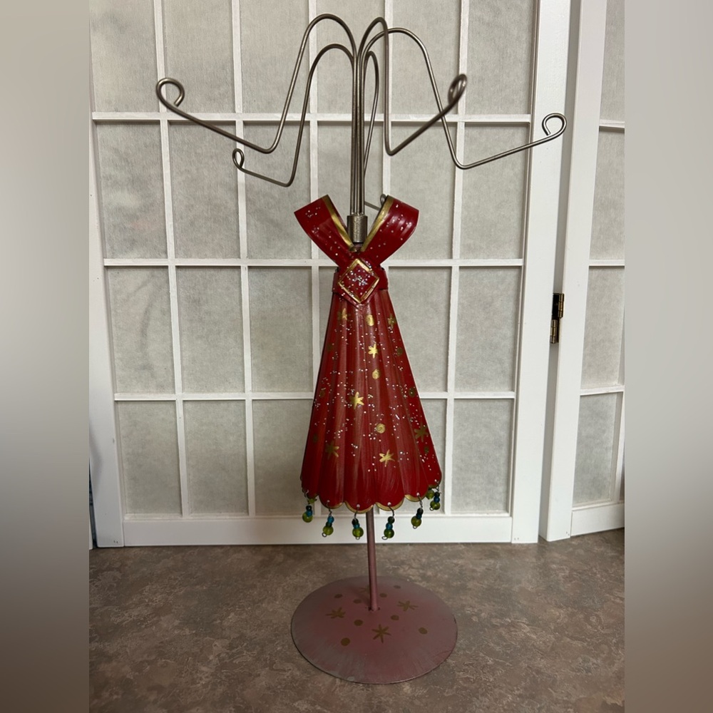 Metal Jewelry Stand-Made in India